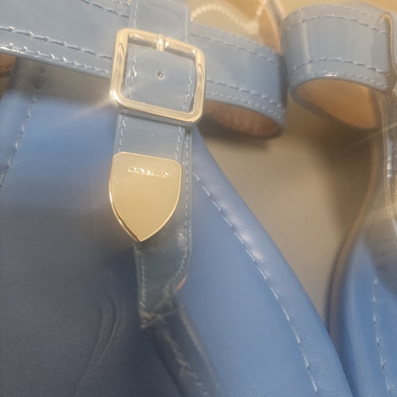 Coach Cassidy Metallic Tumbled Blue Sandals Sz 6B. Excellent Condition - Picture 7 of 11